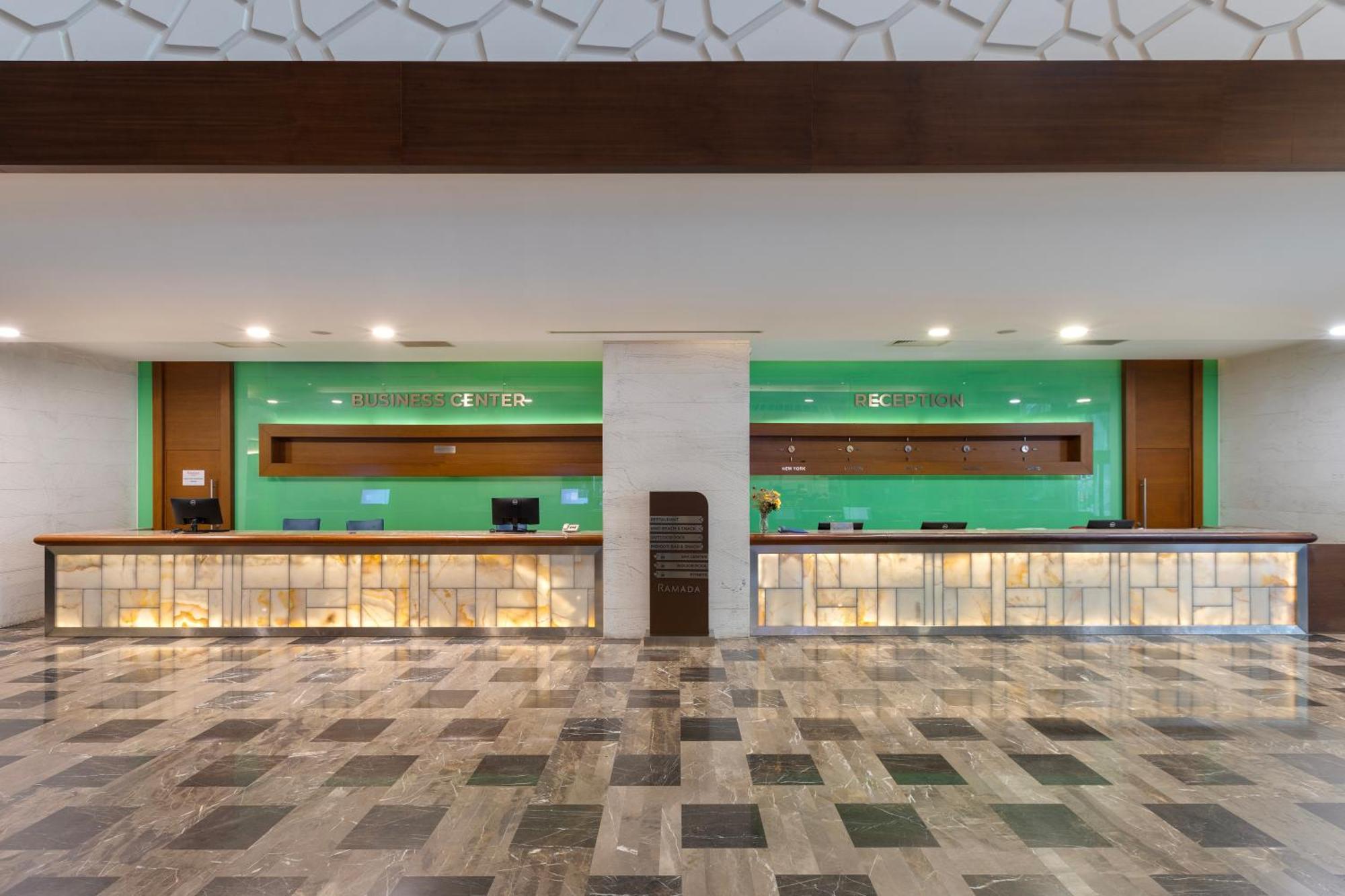 Ramada Plaza Antalya Hotel Bagian luar foto The lobby of the hotel